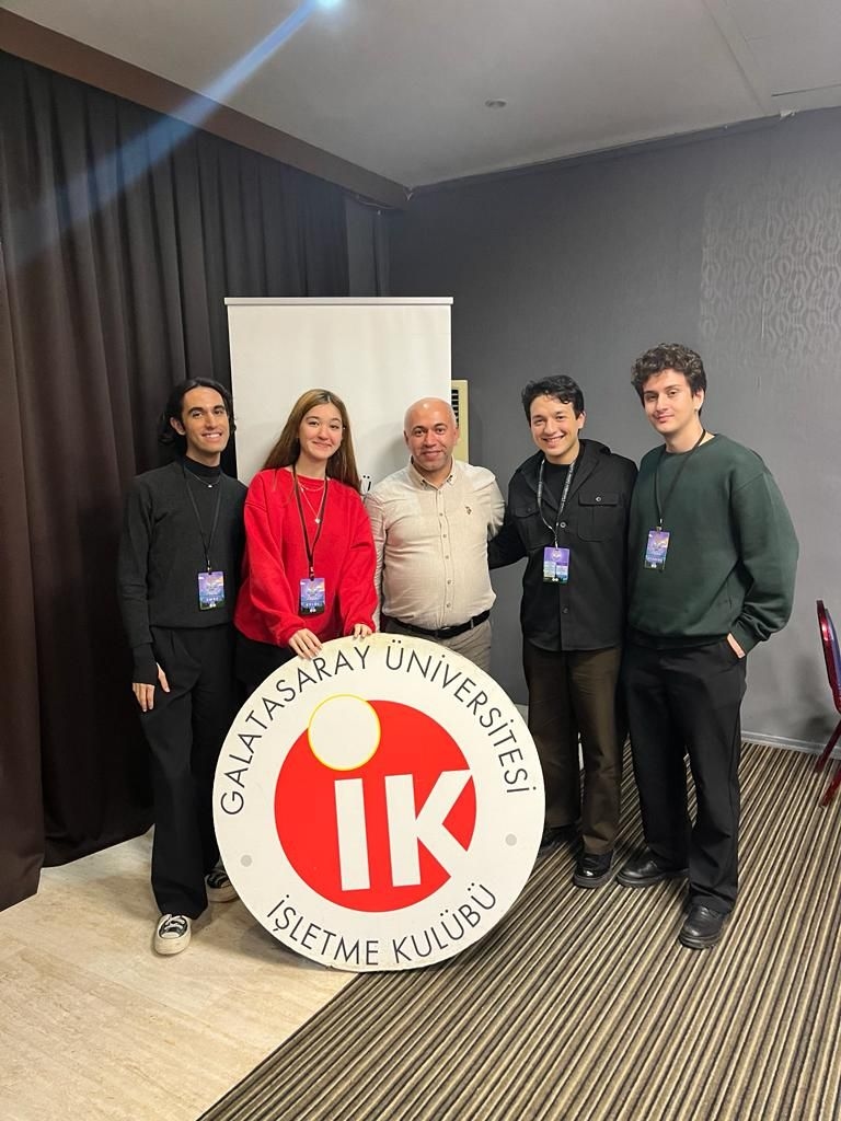 Galatasaray Üniversitesi | İşletme Kulübü Pazarlama Kampı Konuşması