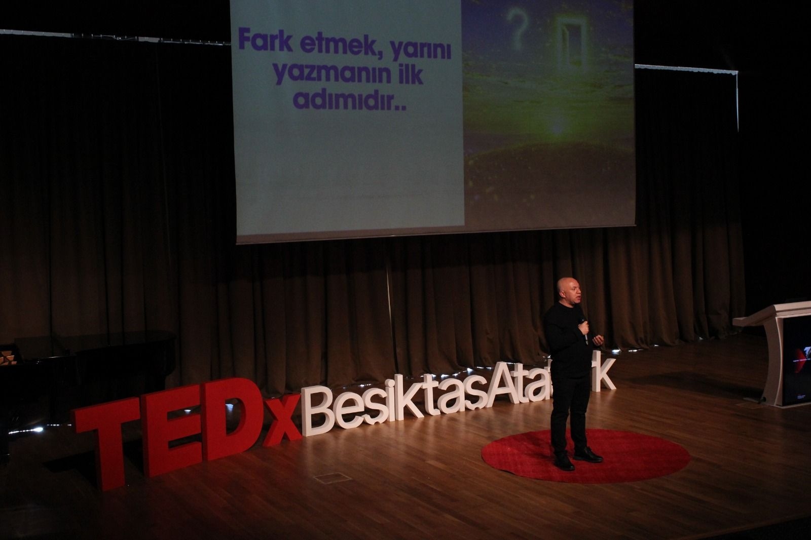 TEDxBeşiktaşAtatürk Konuşması